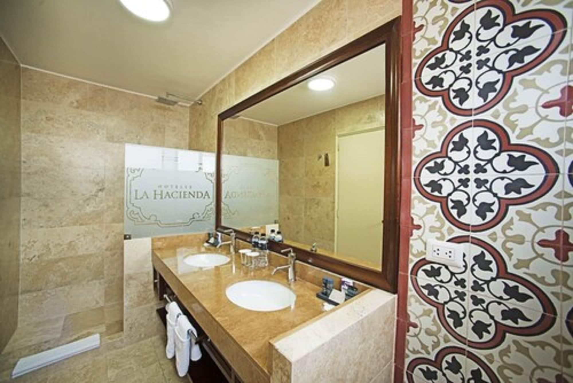 La Hacienda Miraflores ليما المظهر الخارجي الصورة